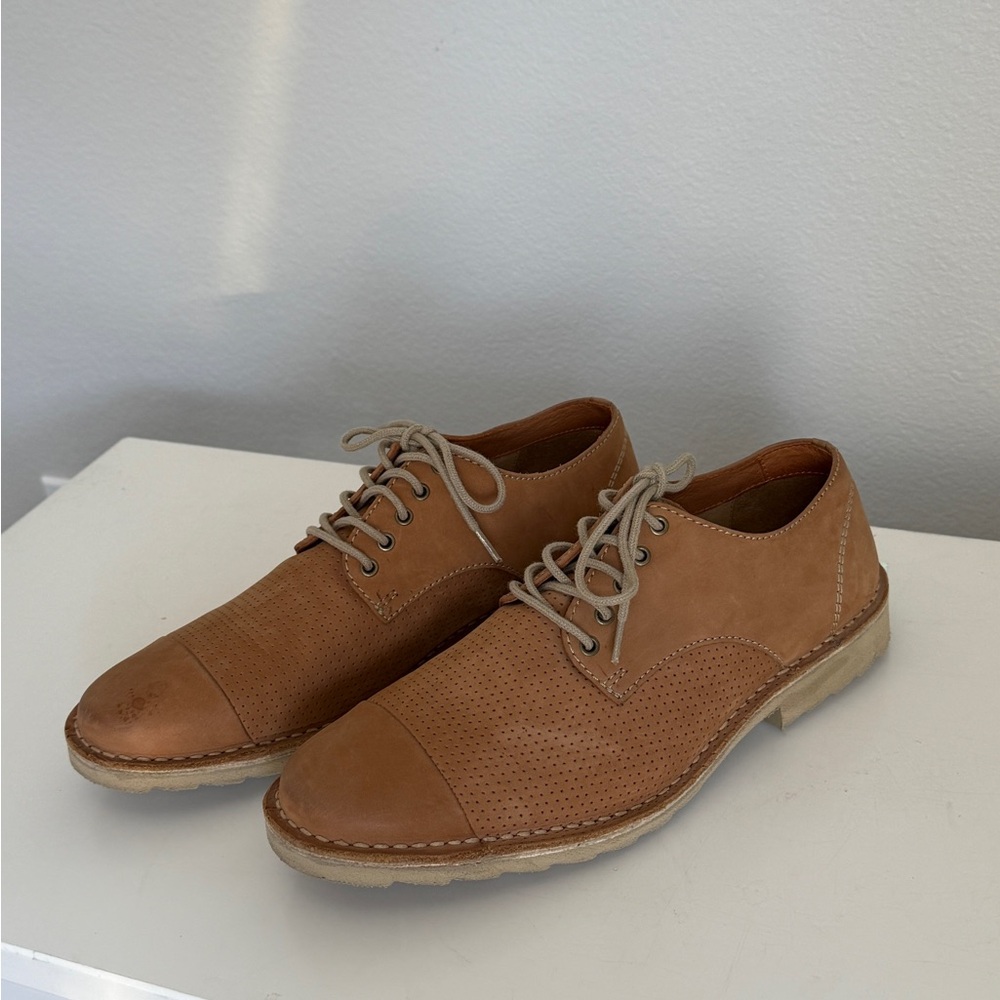 Men's Tan Tommy Bahama Oxford Shoes